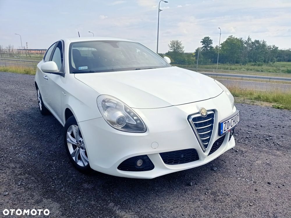 Alfa Romeo Giulietta - 2