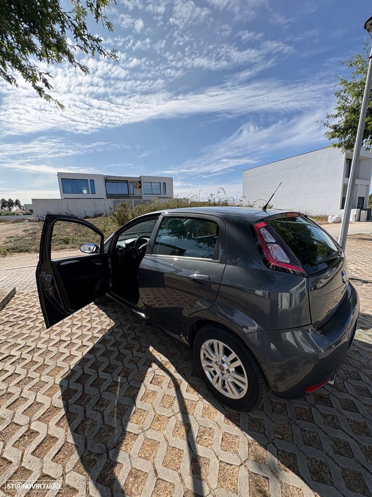Fiat Punto 1.2 Lounge Start&Stop - 19