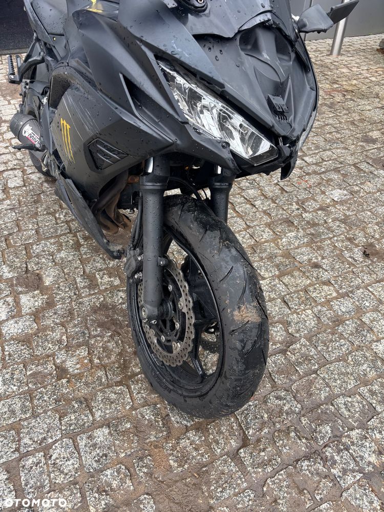 Kawasaki Ninja - 7