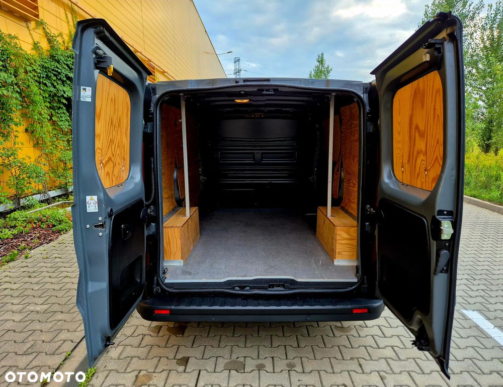 Renault Trafic - 9