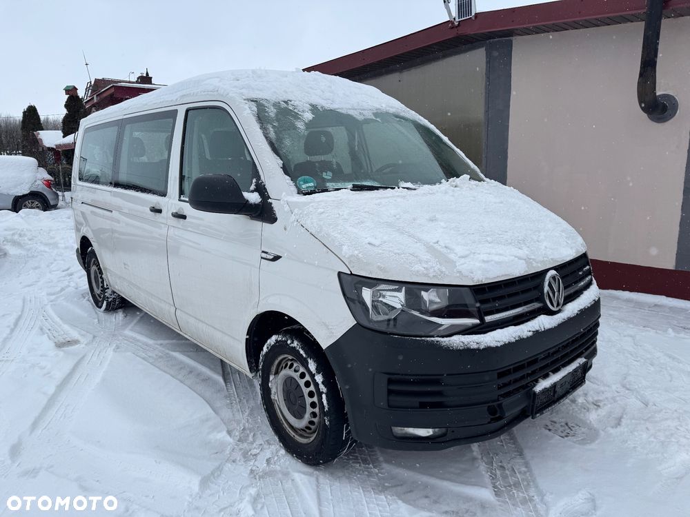 Volkswagen Transporter - 1