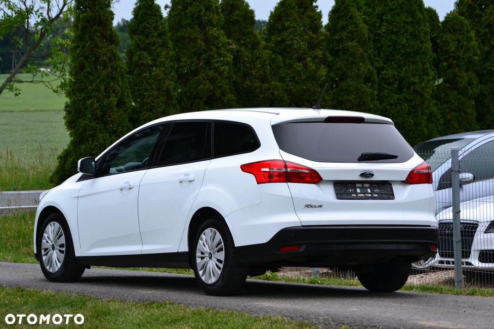 Ford Focus 1.5 TDCi DPF Start-Stopp-System Titanium - 13