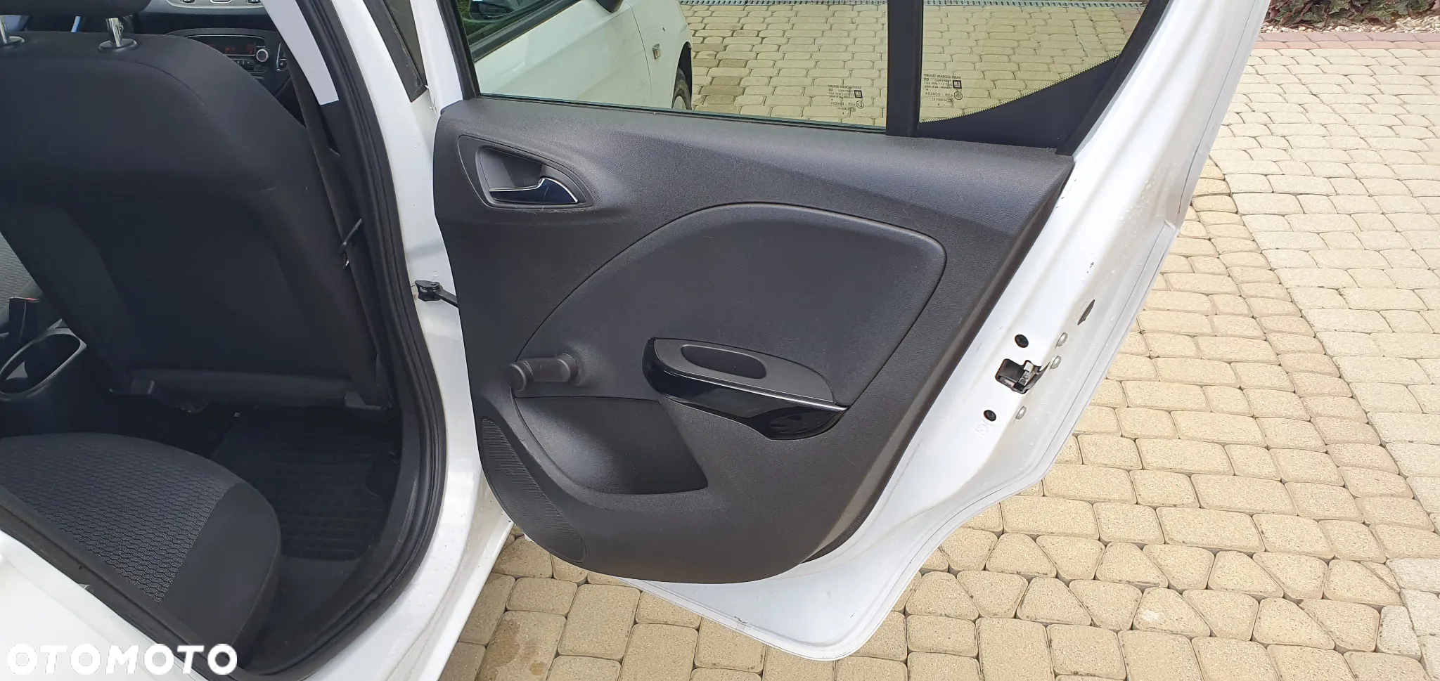 Opel Corsa 1.4 Cosmo - 19