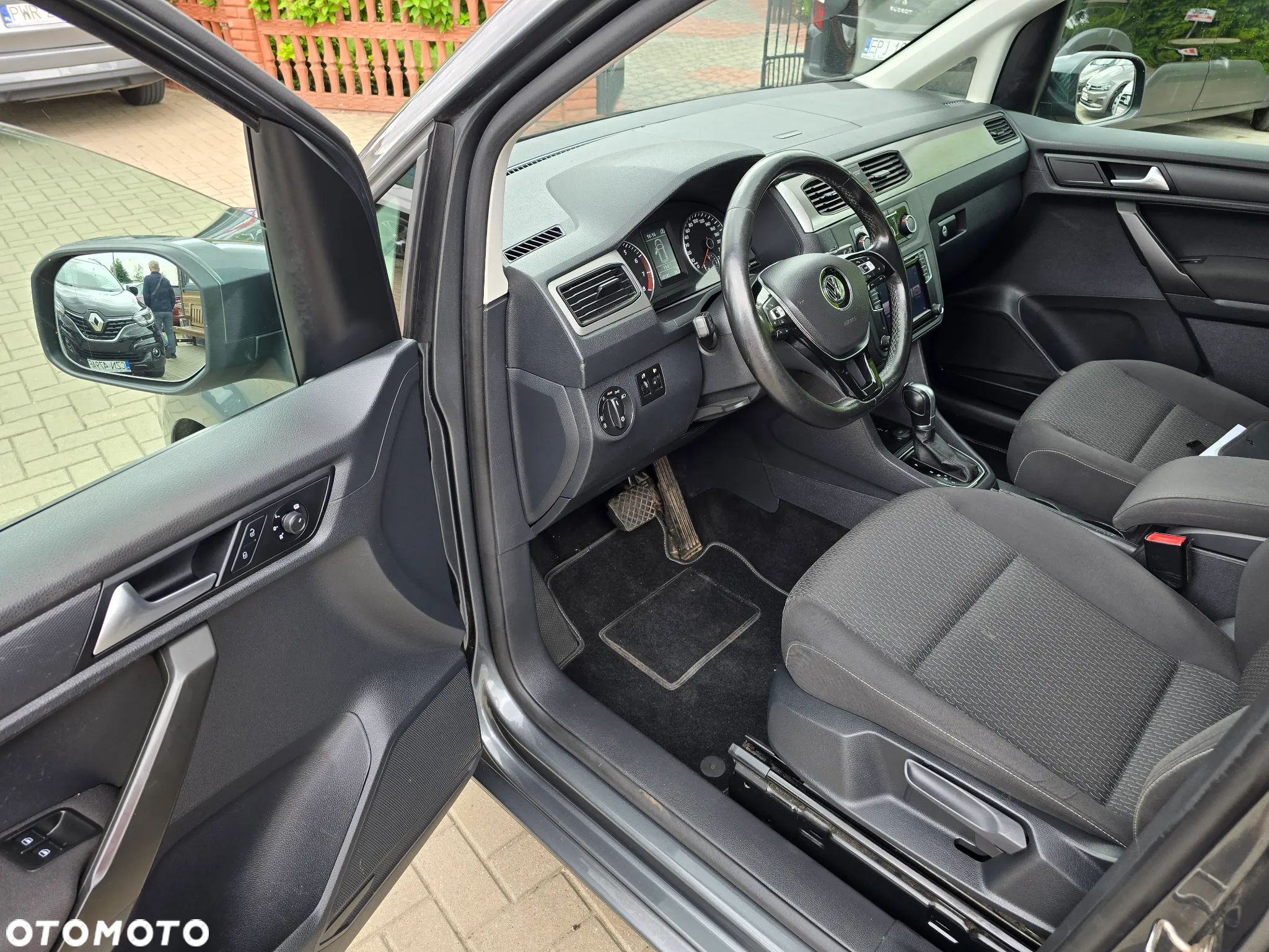 Volkswagen Caddy - 8