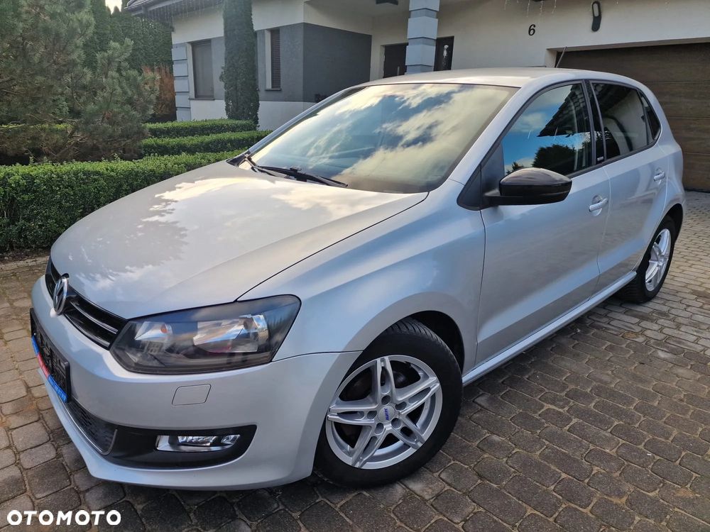Volkswagen Polo 2011 photo 2