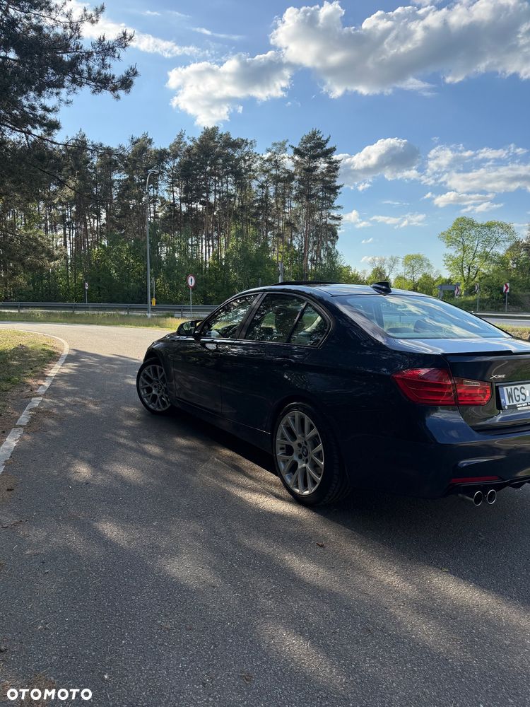 BMW Seria 3 328i xDrive - 4