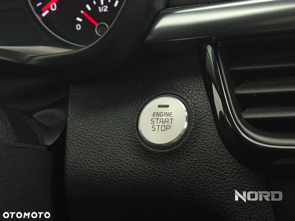 Kia Optima Plug-in Hybrid - 24