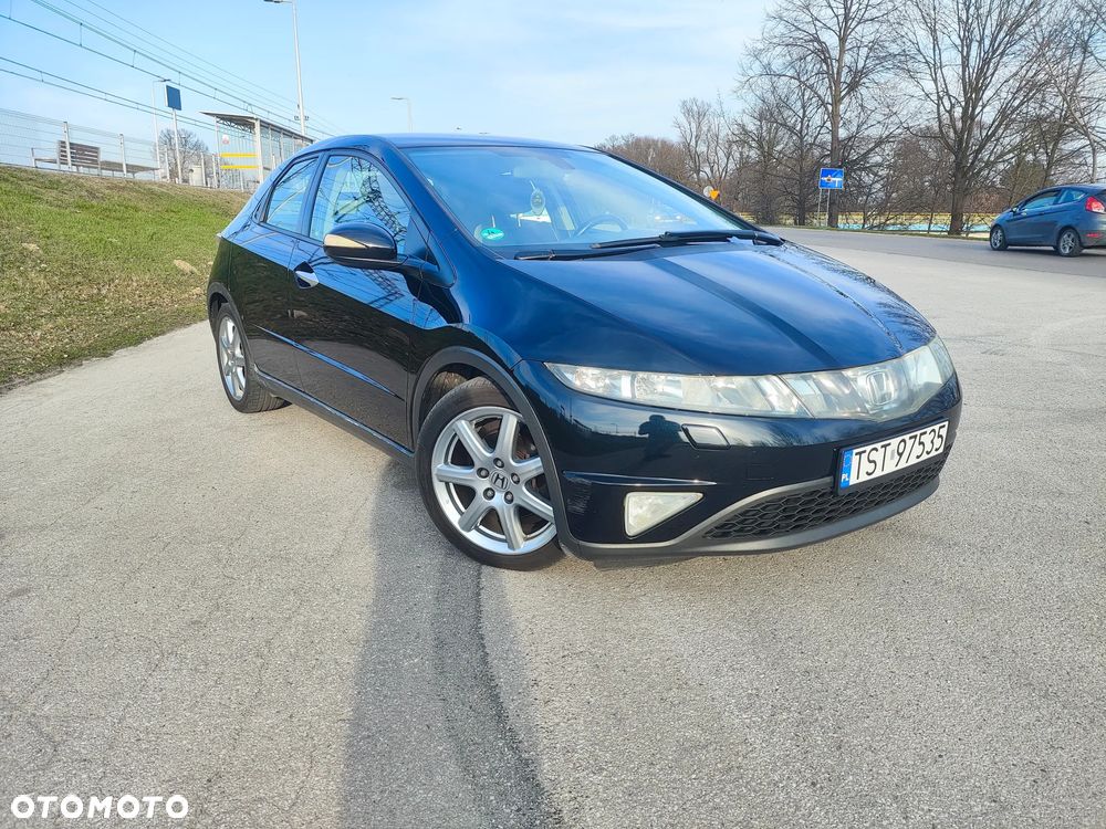 Honda Civic 1.8 Executive - 1