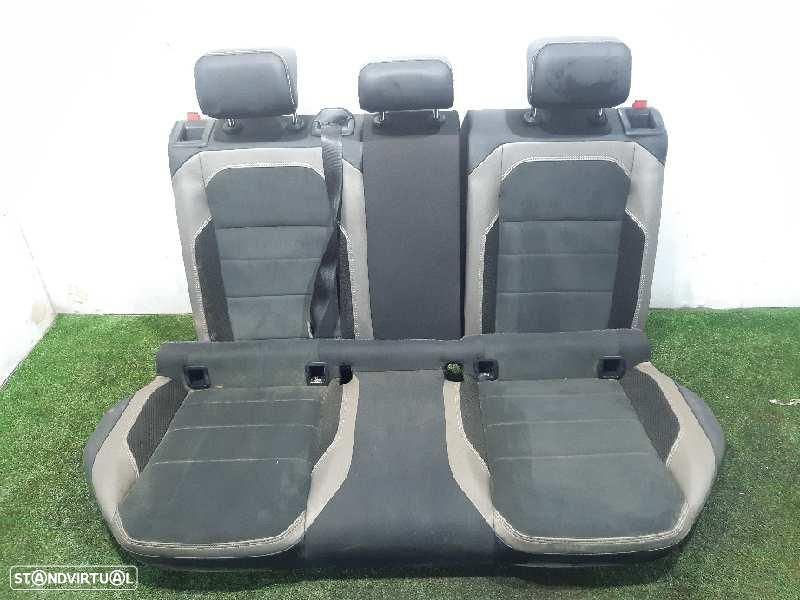 BANCOS TRASEIROS VOLKSWAGEN POLO - 1