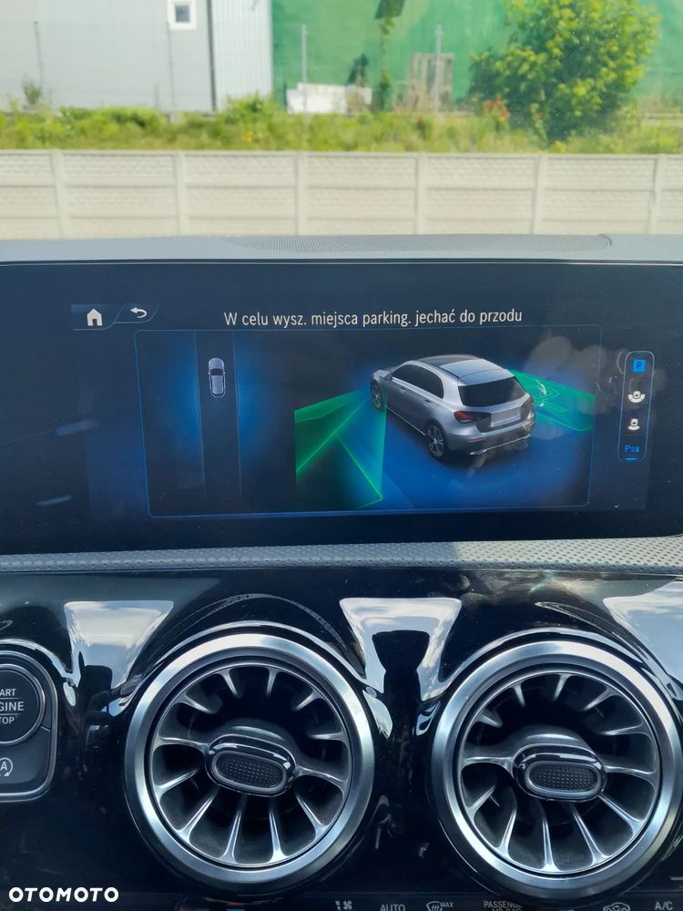 Mercedes-Benz Klasa A 220 4-Matic AMG Line 7G-DCT - 22