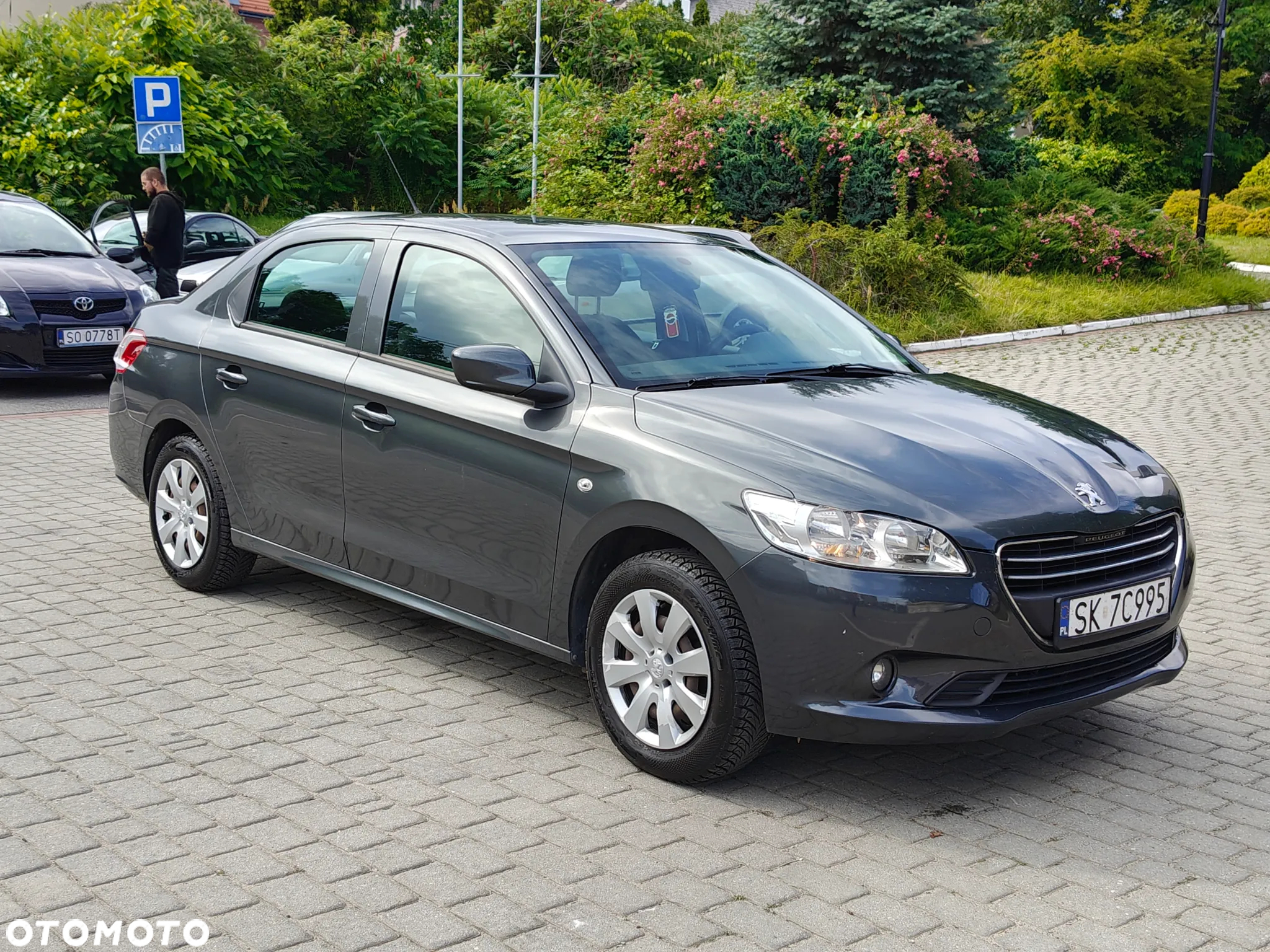 Peugeot 301 1.2 Pure Tech Access - 14