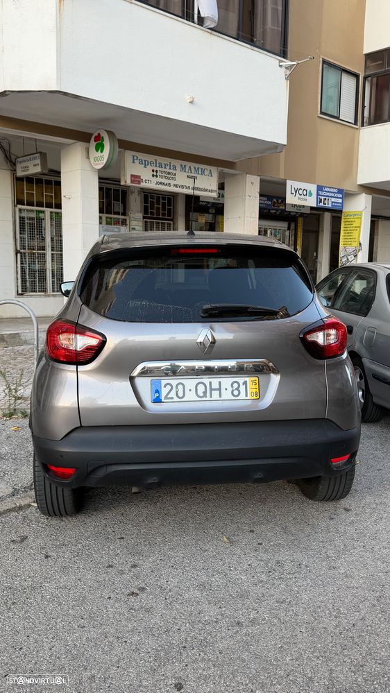 Renault Captur 1.5 dCi - 6