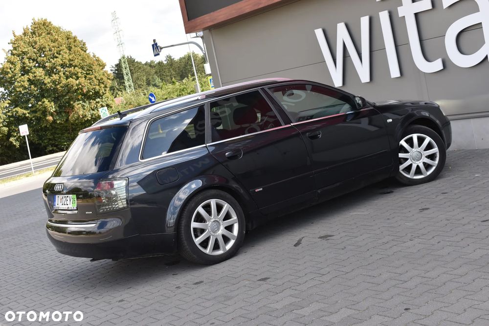 Audi A4 Avant - 4