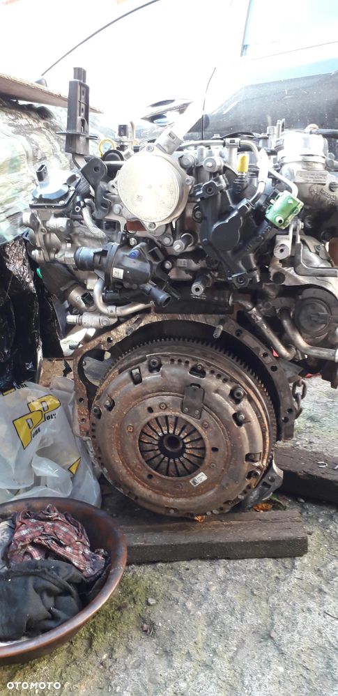 uszkodzony silnik master - 2