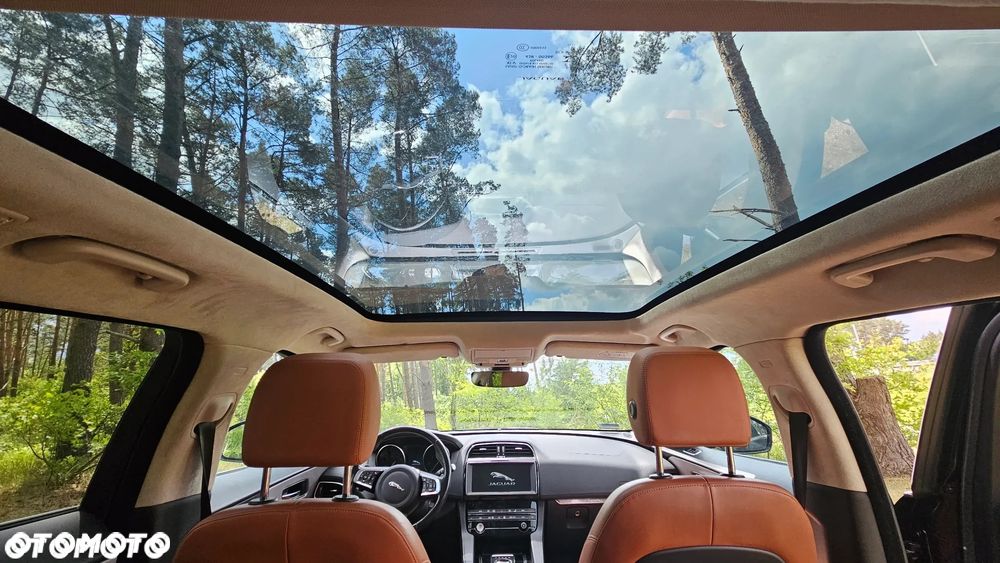 Jaguar F-Pace 2.0 i4D AWD Portfolio - 6