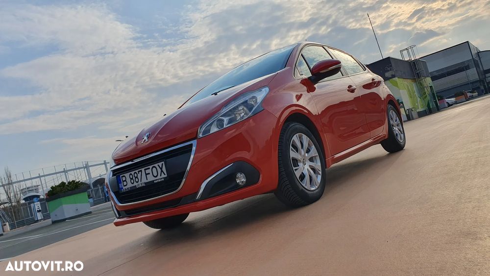 Peugeot 208 1.2 L PureTech Allure - 13