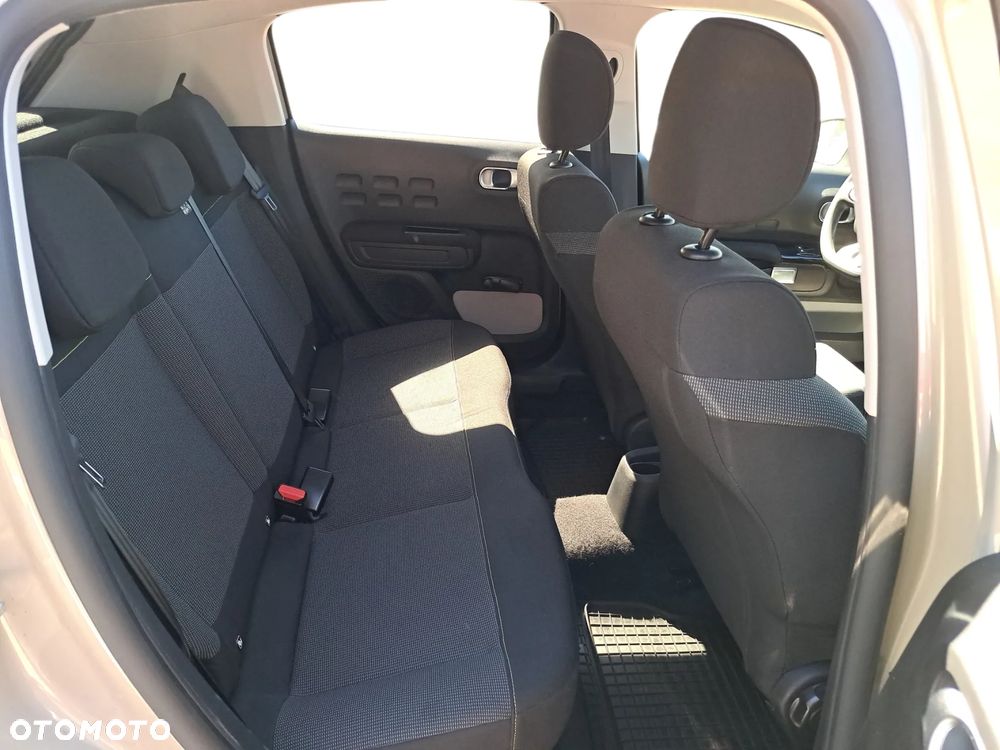 Citroën C3 1.2 PureTech Shine - 21