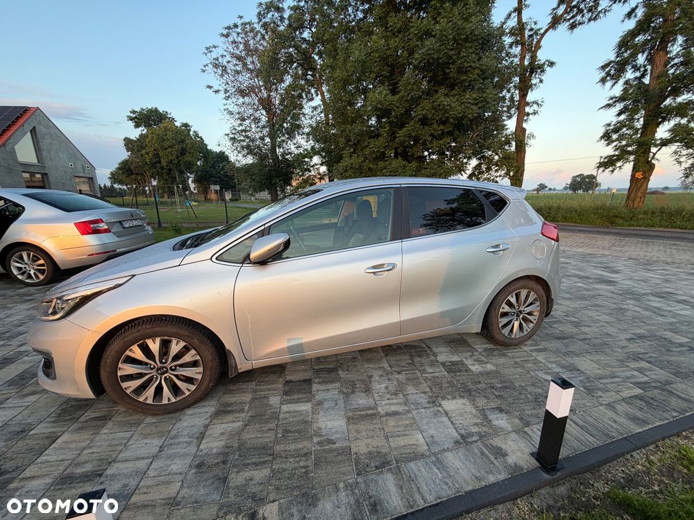 Kia Ceed 1.4 L Business Line - 11