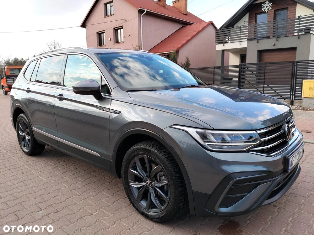 Volkswagen Tiguan Allspace 2.0 TDI Elegance DSG - 1