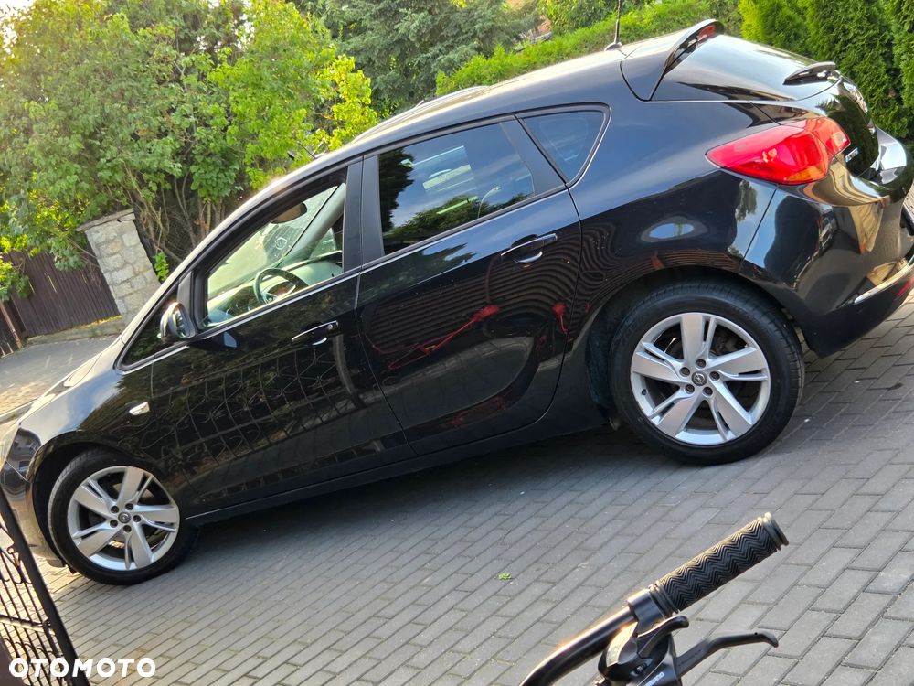 Opel Astra - 22
