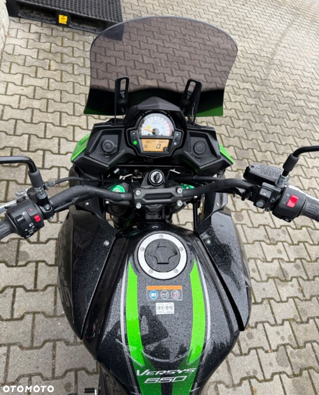 Kawasaki Versys 650 - 11