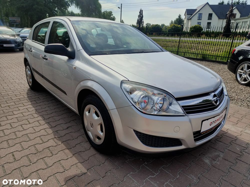 Opel Astra - 1