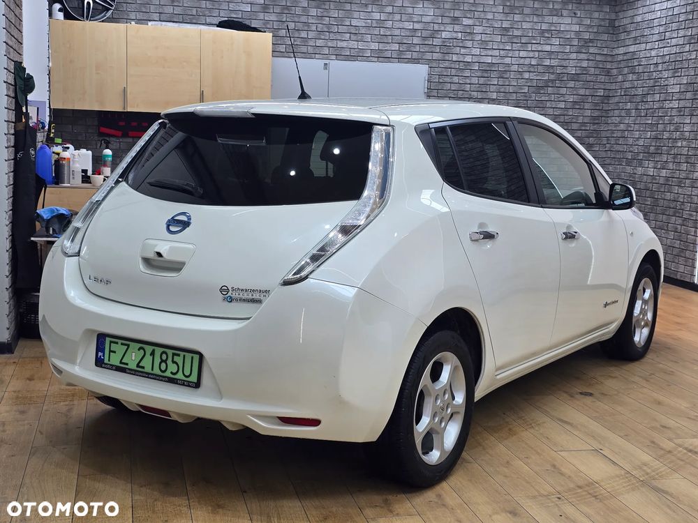 Nissan Leaf 30 kWh (mit Batterie) Acenta - 6