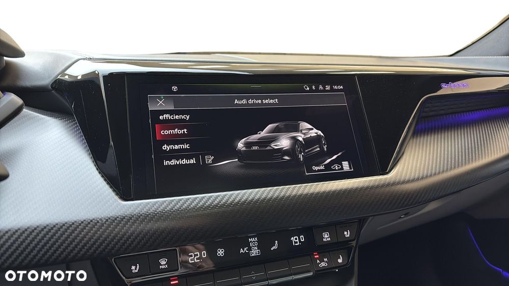 Audi e-tron GT - 21