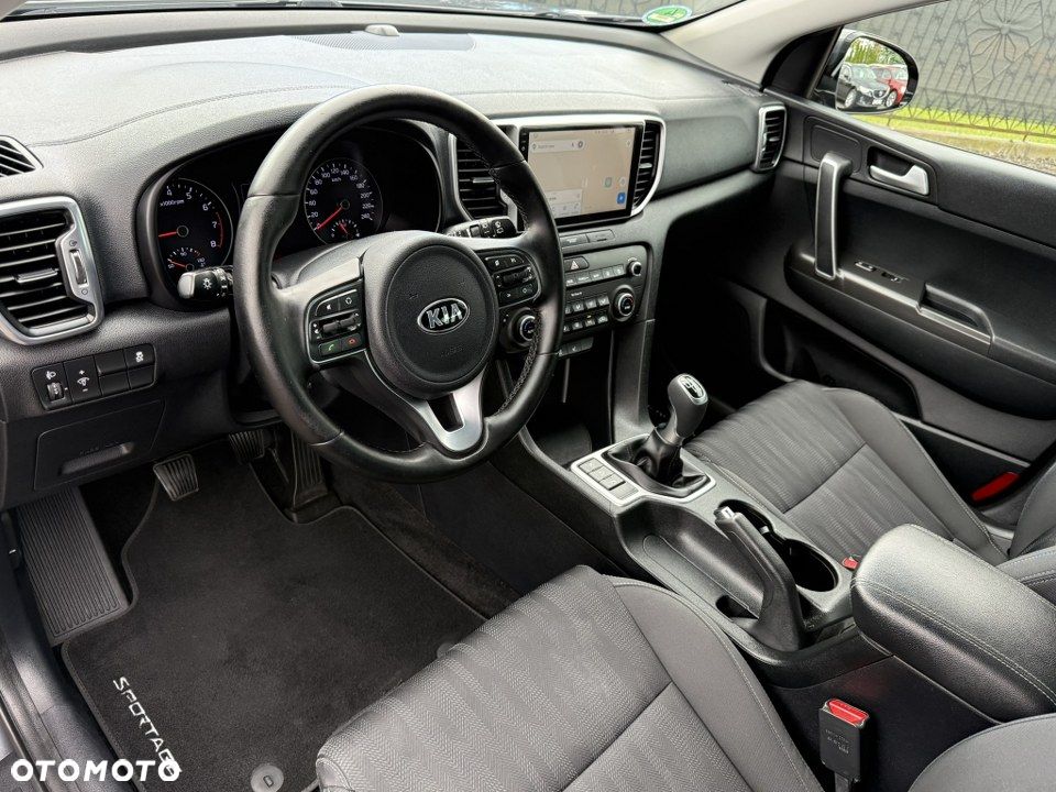 Kia Sportage 1.6 GDI 2WD DREAM-TEAM EDITION - 16
