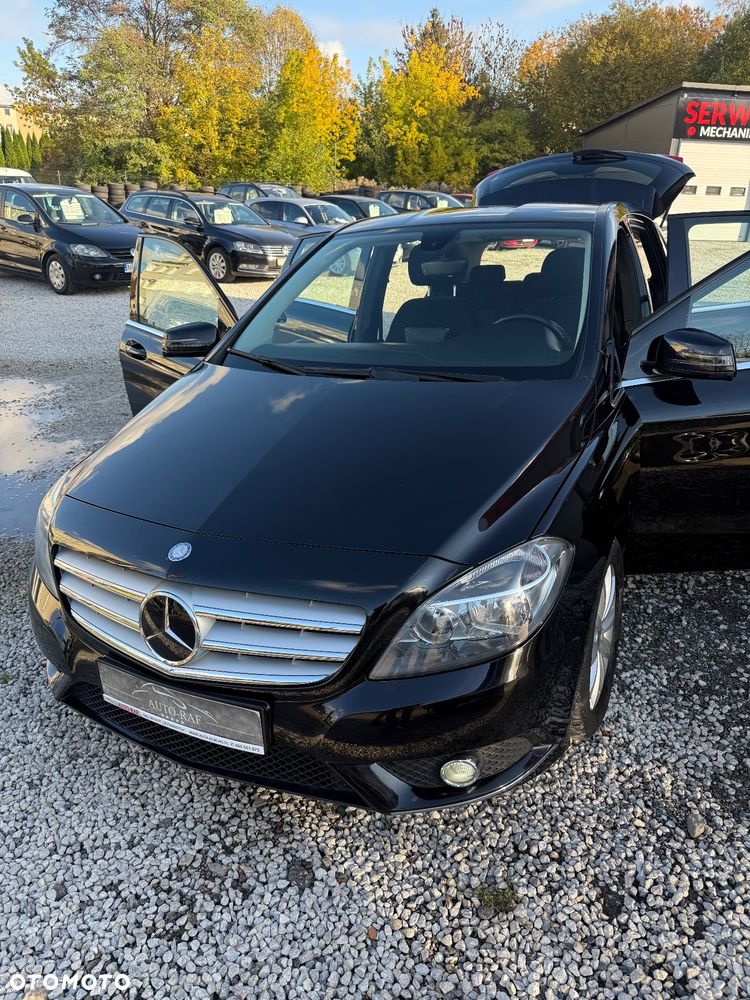 Mercedes-Benz Klasa B 180 CDI 7G-DCT - 32