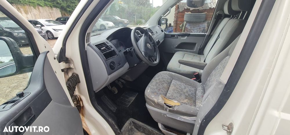 Volkswagen T 5 - 7