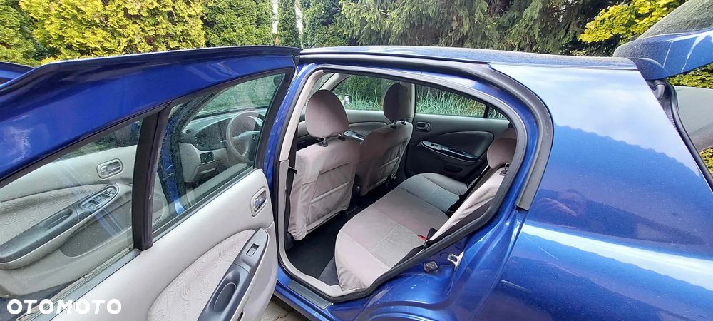 Nissan Almera 1.5 Comfort - 9