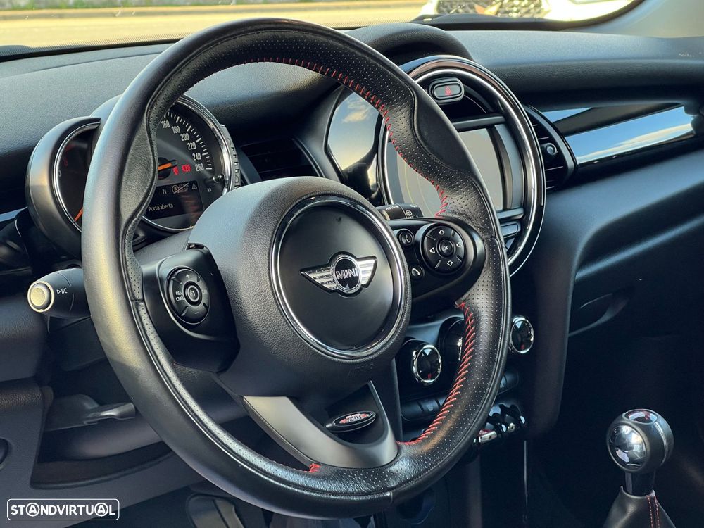 MINI 3 Portas Cooper D - 12