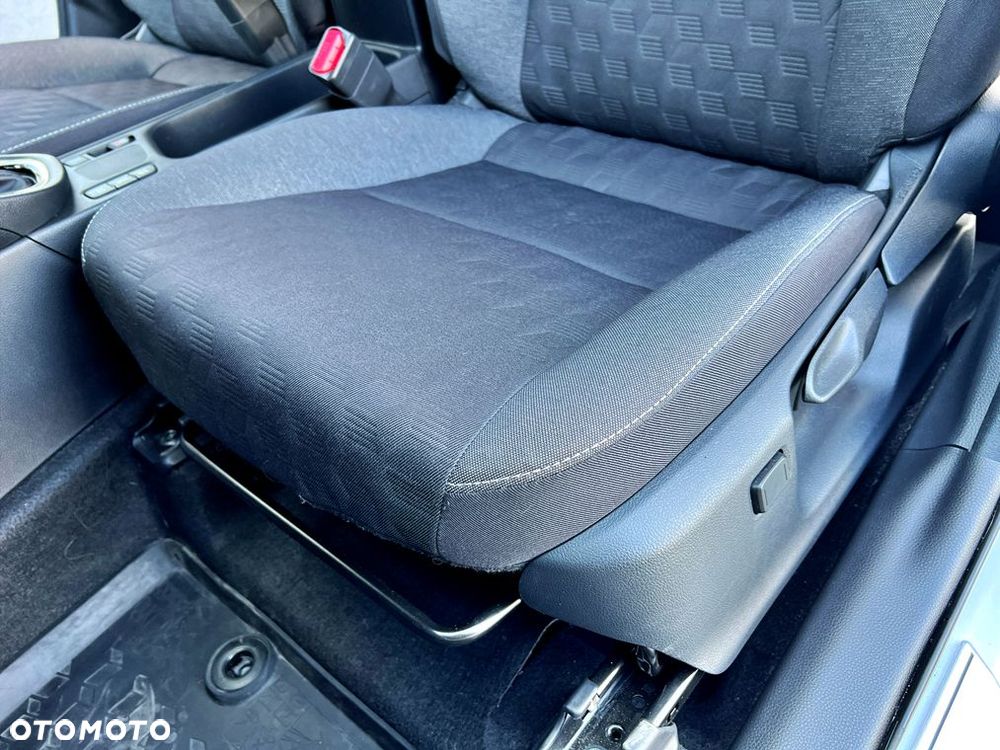 Toyota Yaris Hybrid 1.5 Style - 16