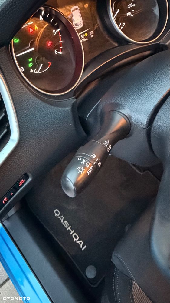 Nissan Qashqai 1.5 dCi N-Connecta - 28
