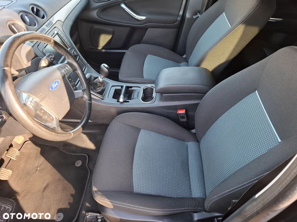 Ford Galaxy 2.0 TDCi Platinium X - 18