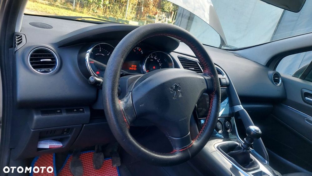 Peugeot 3008 1.6 HDi Premium - 25
