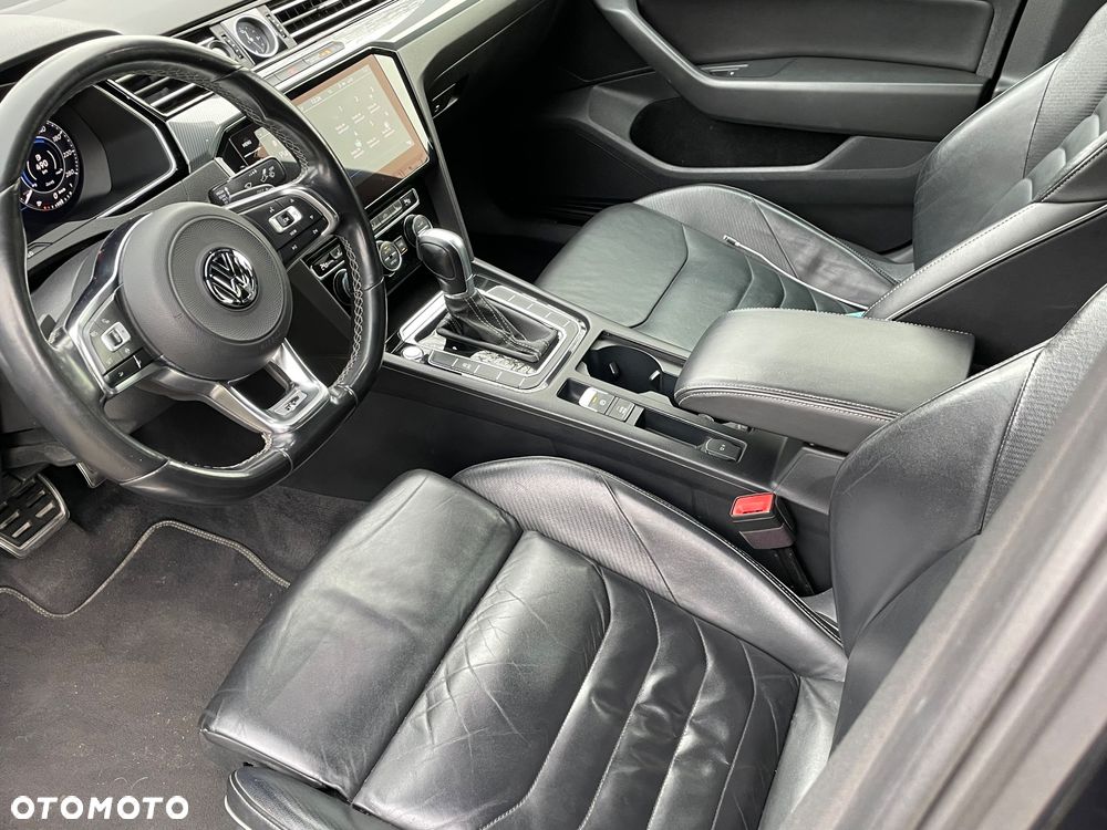 Volkswagen Arteon 2.0 TDI SCR R-Line DSG - 12