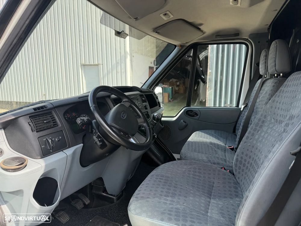 Ford TRANSIT 330L L4 2.2 140cv - 11
