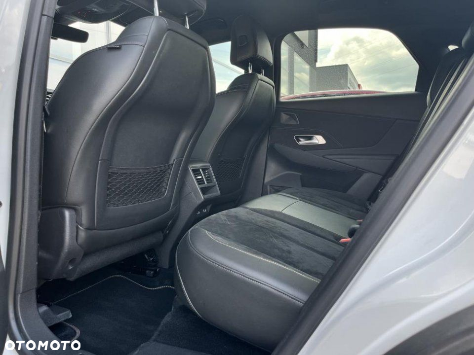 DS Automobiles DS 7 Crossback - 14