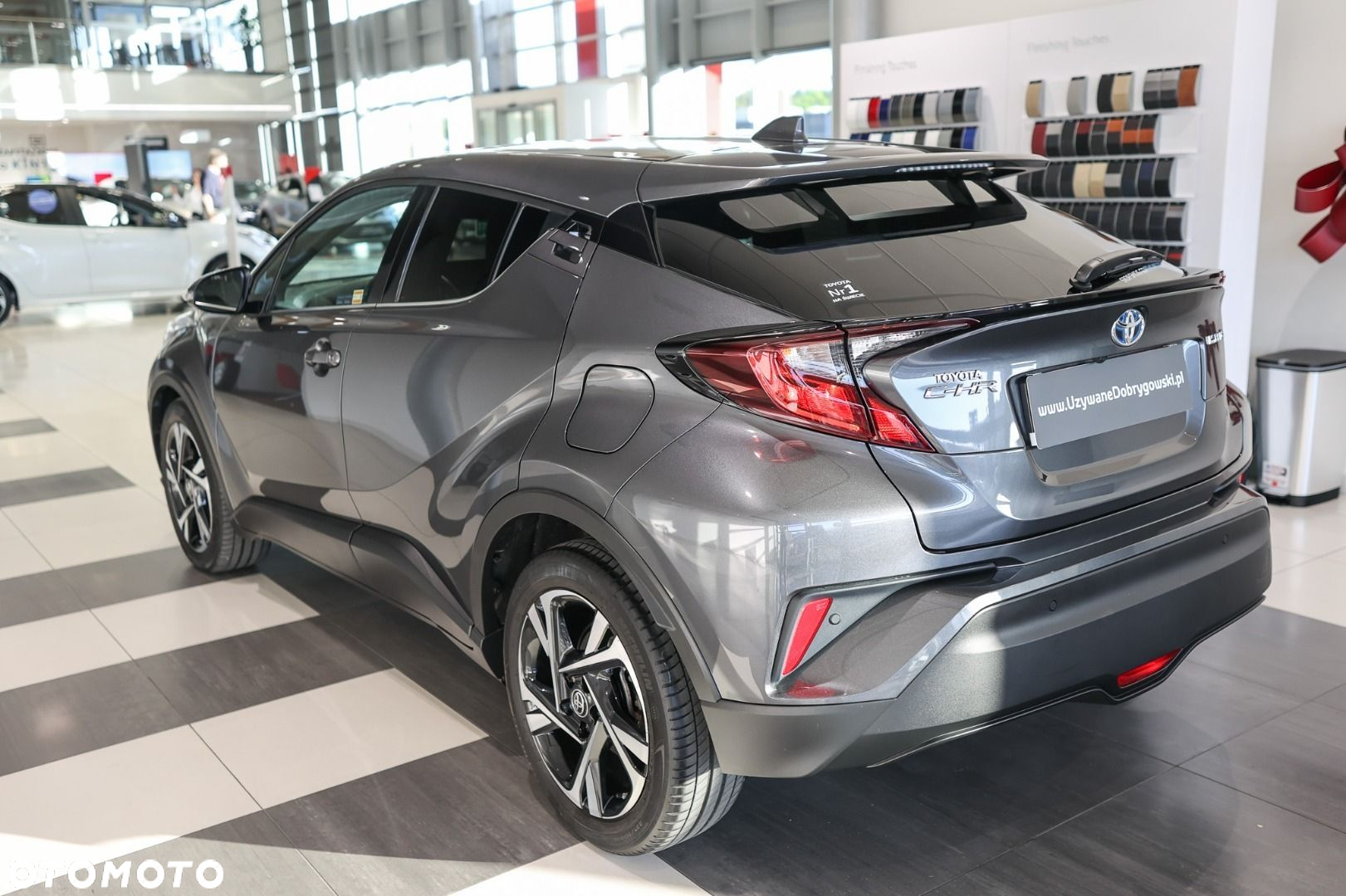 Toyota C-HR - 5