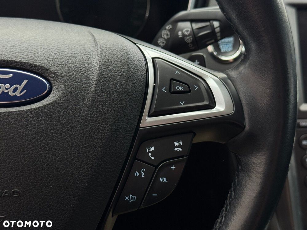 Ford Mondeo - 23