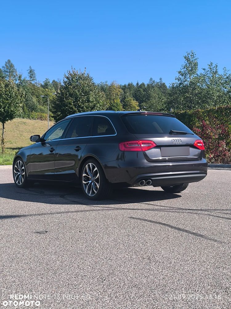 Audi A4 - 12