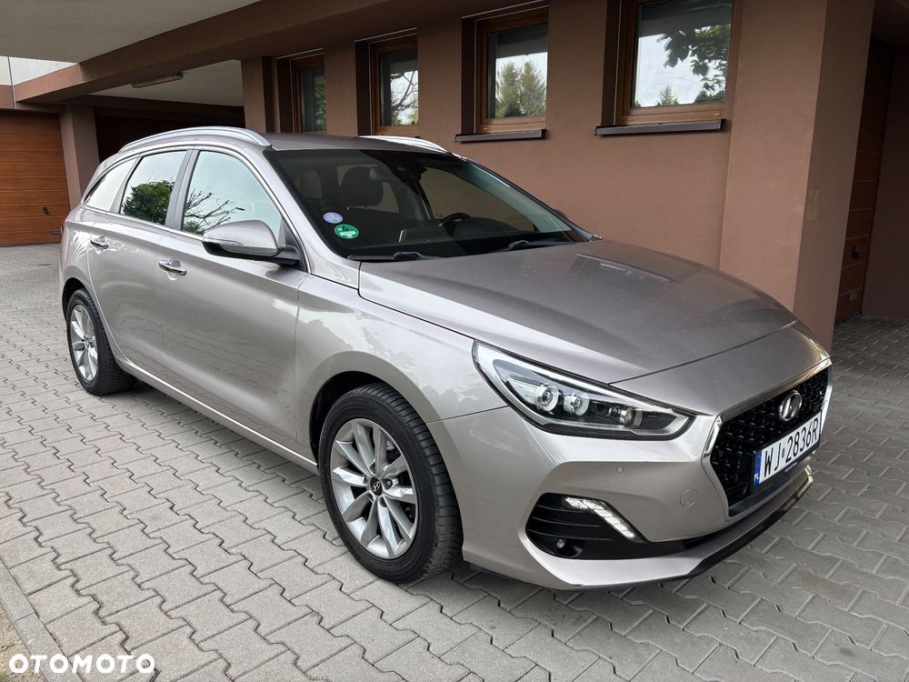 Hyundai i30 1.4 T-GDI DCT Premium - 1
