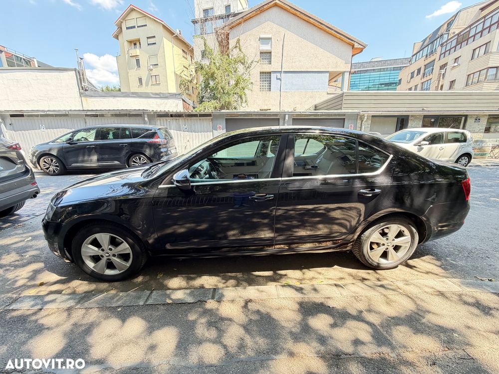 Skoda Octavia - 2
