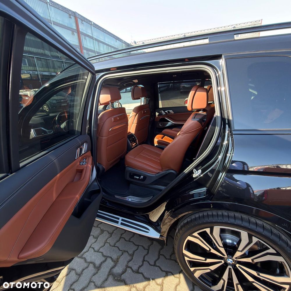 BMW X7 xDrive40i mHEV M Sport sport - 16