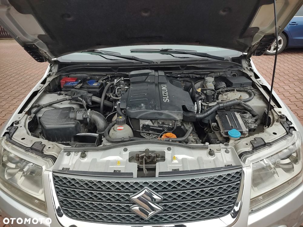 Suzuki Grand Vitara 1.9 DDiS Elegance EU5 - 21