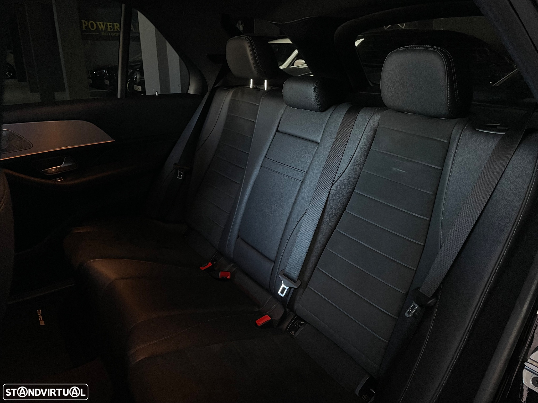 Mercedes-Benz GLE 350 de 4Matic - 36