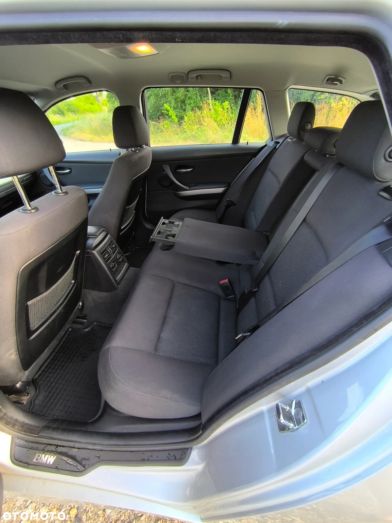 BMW Seria 3 318i - 21