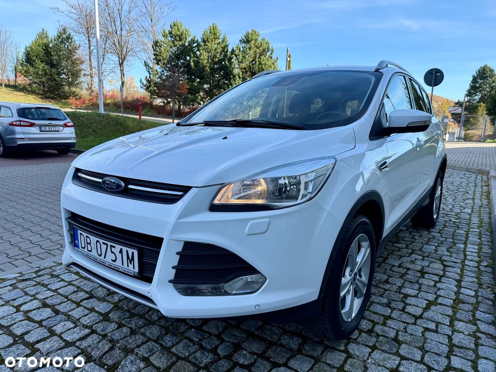 Ford Kuga 1.5 EcoBoost 2x4 Titanium - 1